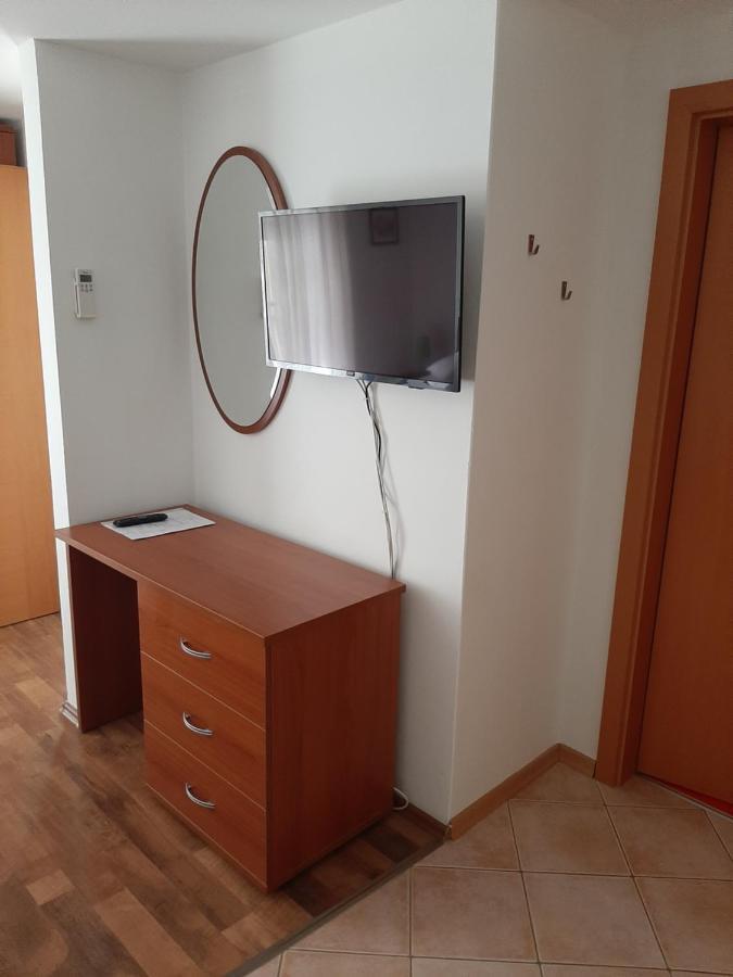 Old Town Cres Apartments Luaran gambar