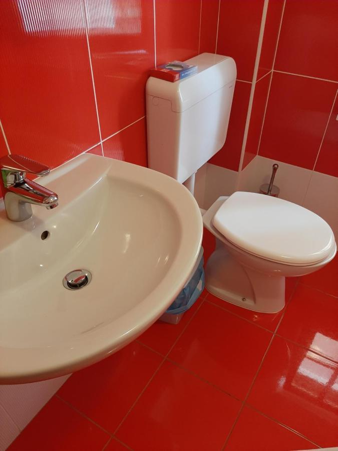 Old Town Cres Apartments Luaran gambar