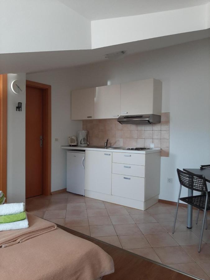 Old Town Cres Apartments Luaran gambar
