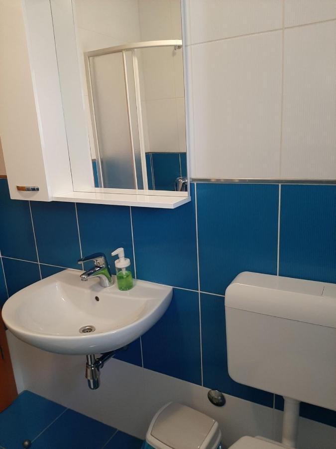 Old Town Cres Apartments Luaran gambar